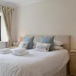 Four Seasons 斯泰夫利