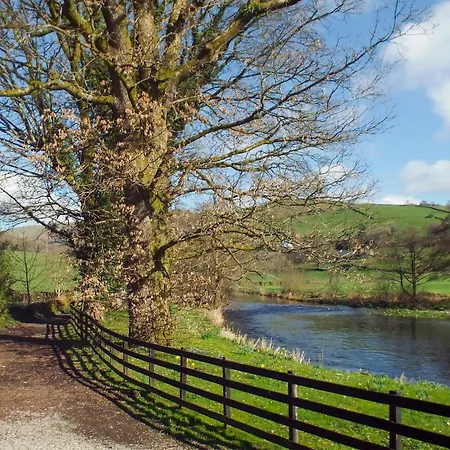 Four Seasons Staveley (Cumbria)