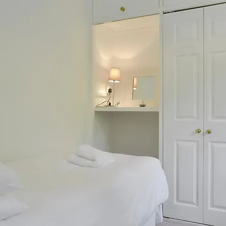 Дом отдыха Four Seasons