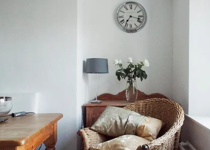 Four Seasons Стейвли