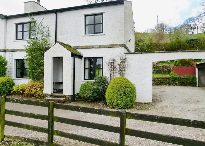 Four Seasons Дом отдыха Стейвли